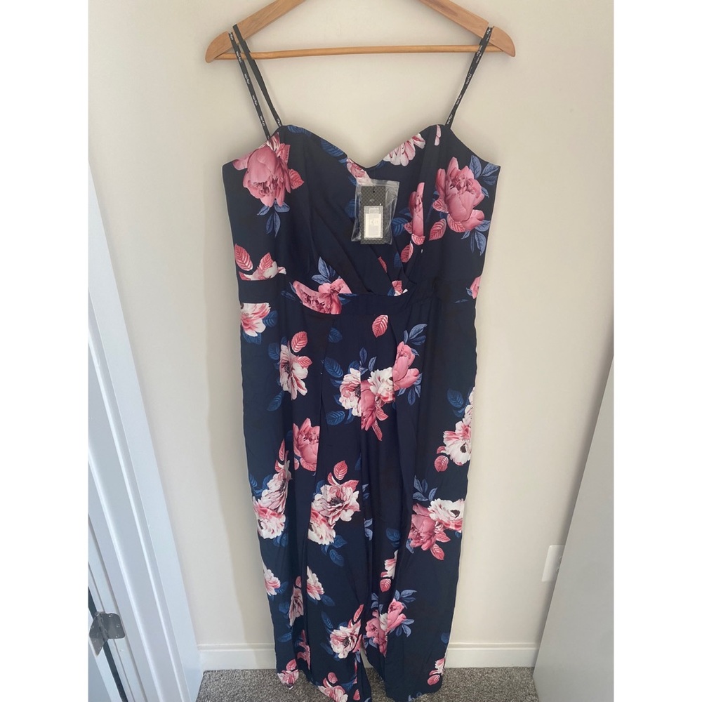 NWT City Chic‎ Floral split leg jumpsuit size 18